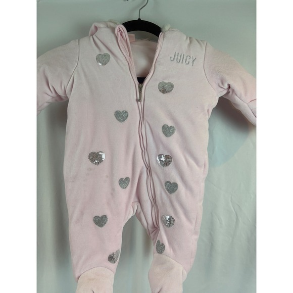Juicy Couture Baby Girl Pink Velour Sequin Heart Pram Snowsuit Hood 6-9Med - Picture 3 of 9